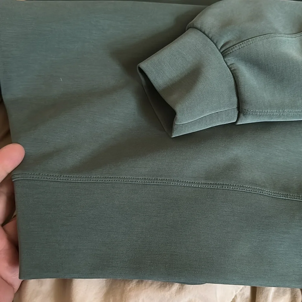 Lululemon Sage Green Crewneck Scuba Sweatshirt - Picture 10 of 10